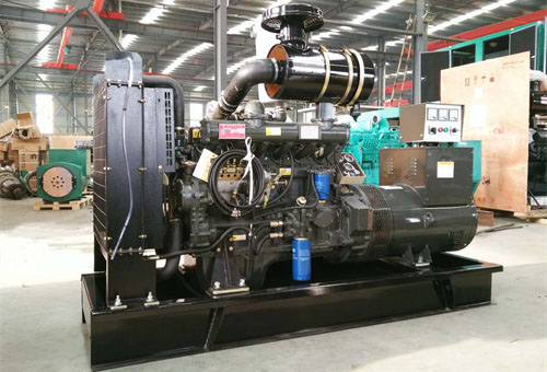 慶祝一臺150千瓦濰柴柴油發(fā)電機(jī)組成功出廠發(fā)往郎澤縣